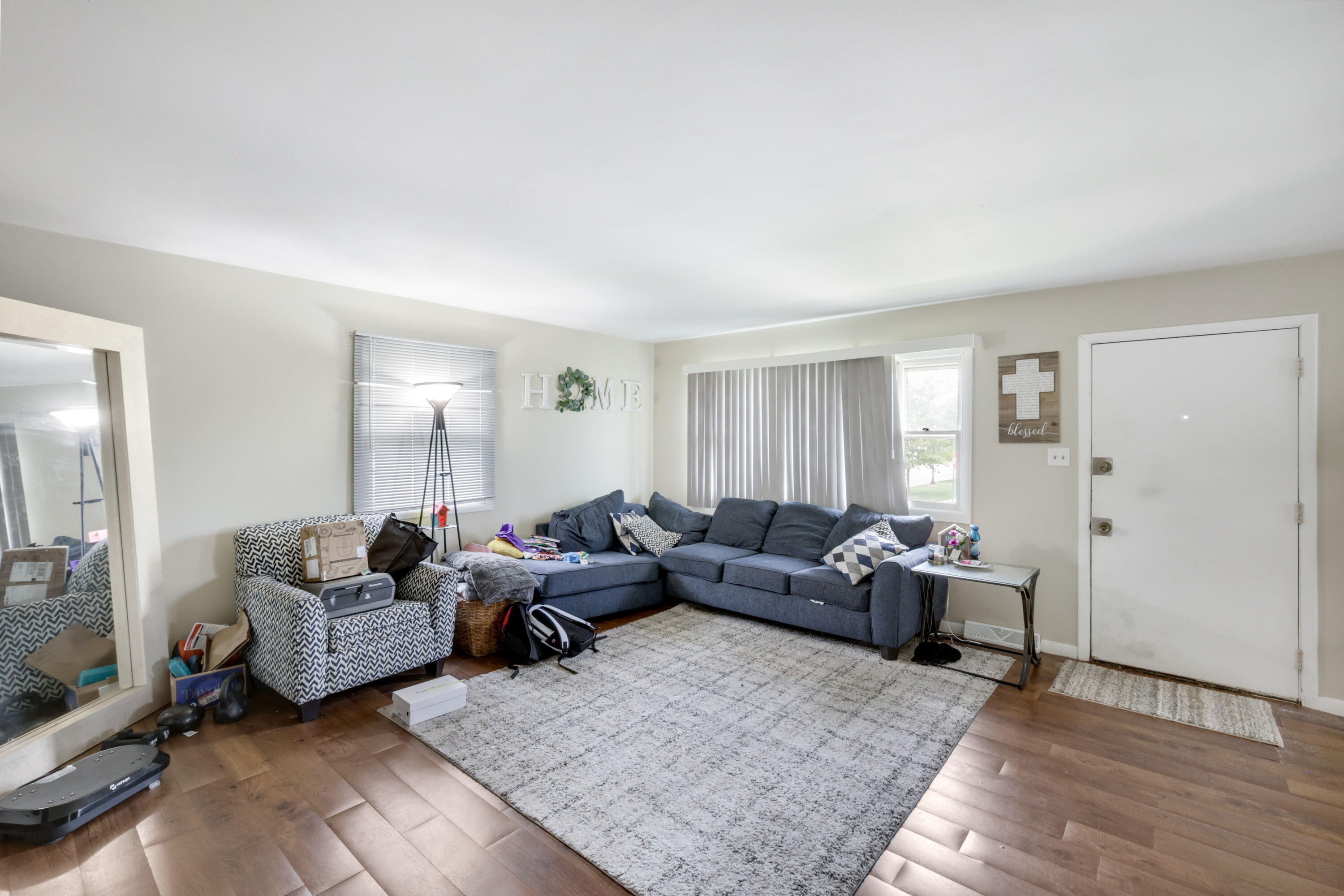 606 Spruce Street Hammond, IN 46324 - Photo 2 of 17 3000x2000