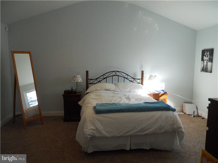 3597 Spring Run Road Huntingdon Valley, PA 19006 - Photo 14 of 19 Bedroom