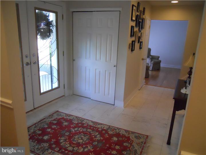 3597 Spring Run Road Huntingdon Valley, PA 19006 - Photo 17 of 19 Foyer