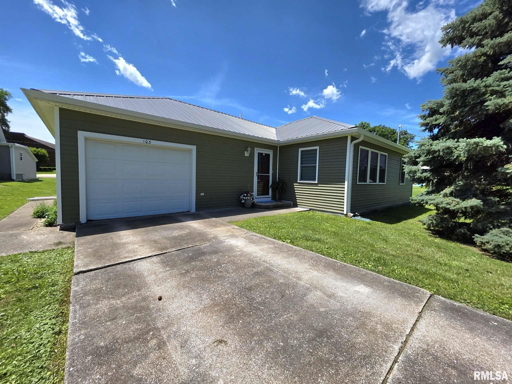 103 West Jefferson Street Camp Point, IL 62320 - Photo 24 of 31