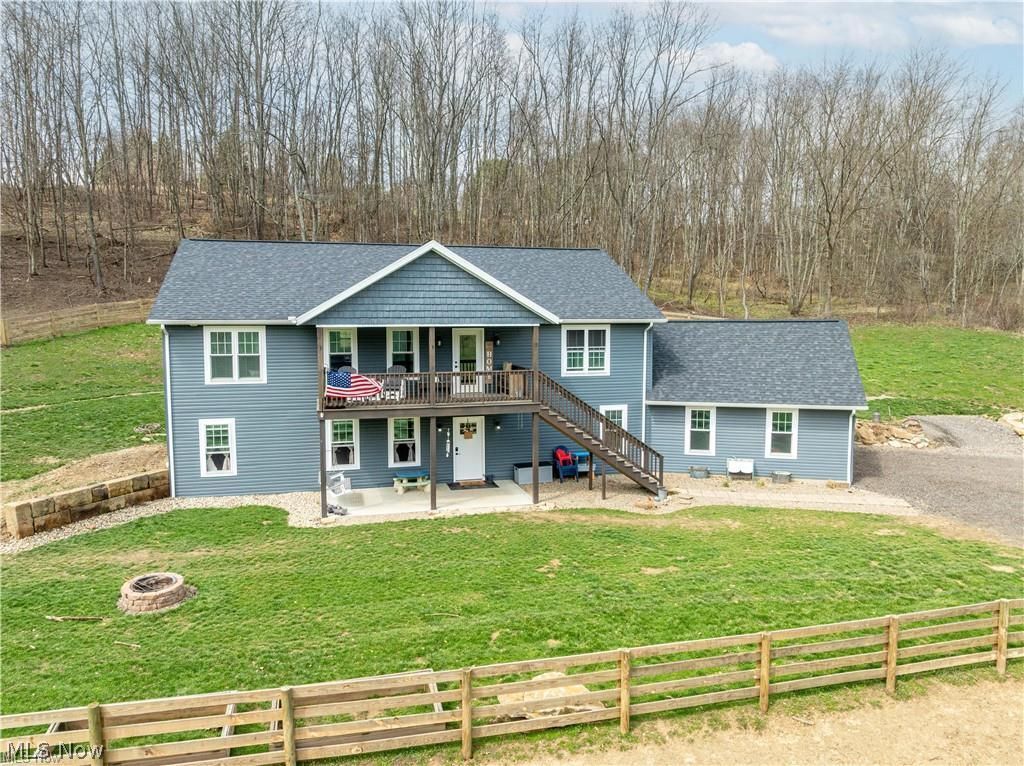 7528 Dover Zoar Road Northeast Dover, OH 44622 - Photo 2 of 42