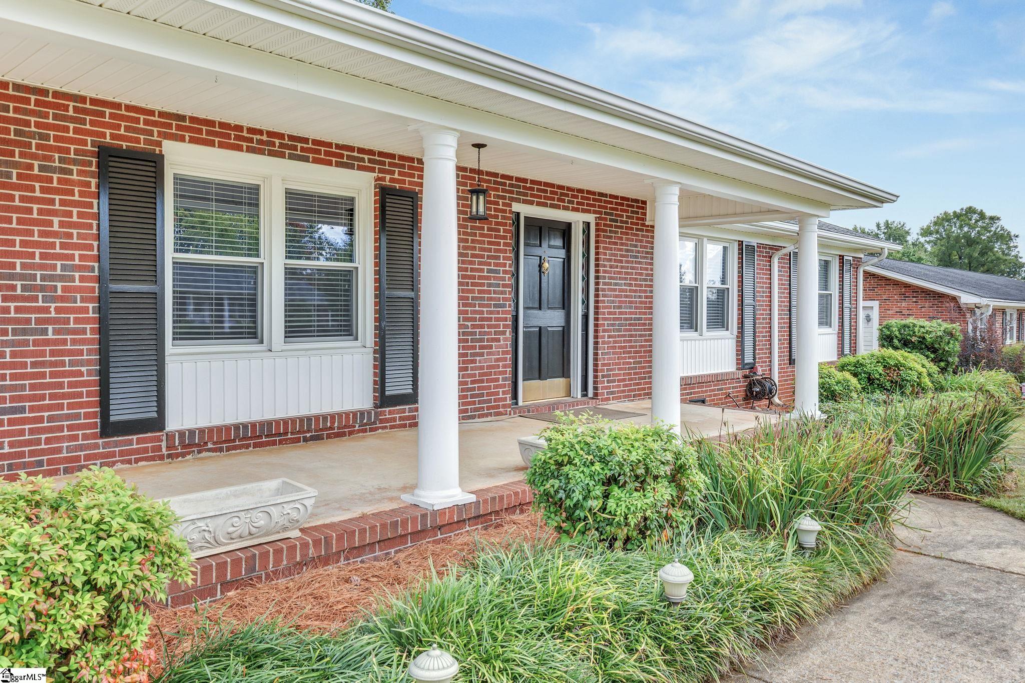 309 Garrett Street Mauldin, SC 29662 - Photo 3 of 30