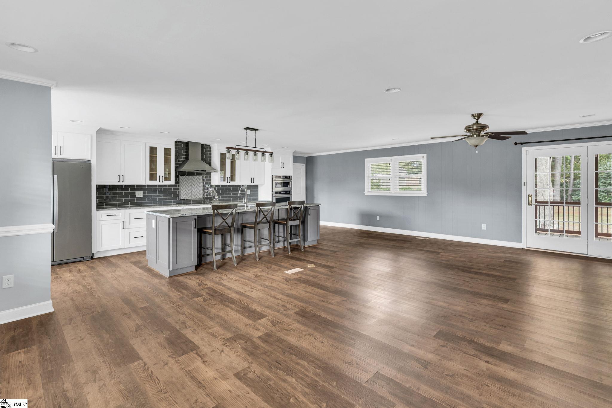 309 Garrett Street Mauldin, SC 29662 - Photo 5 of 30