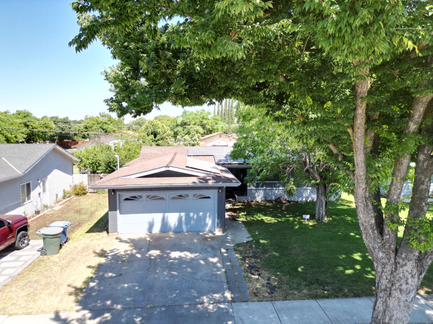 980 Sydney Lane Merced, CA 95341 - Photo 2 of 17