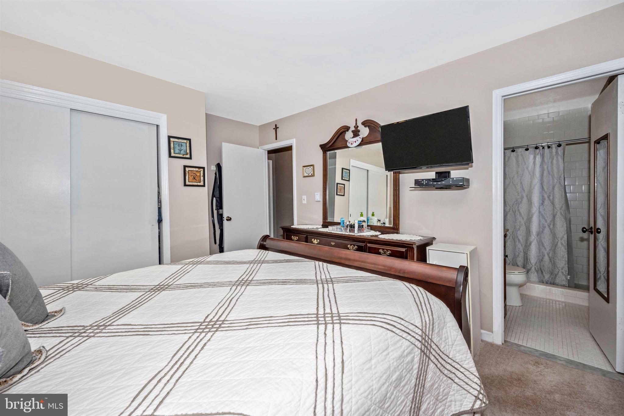 1023 St Michaels Road Mount Airy, MD 21771 - Photo 25 of 76 Master Bedroom / Master Bath