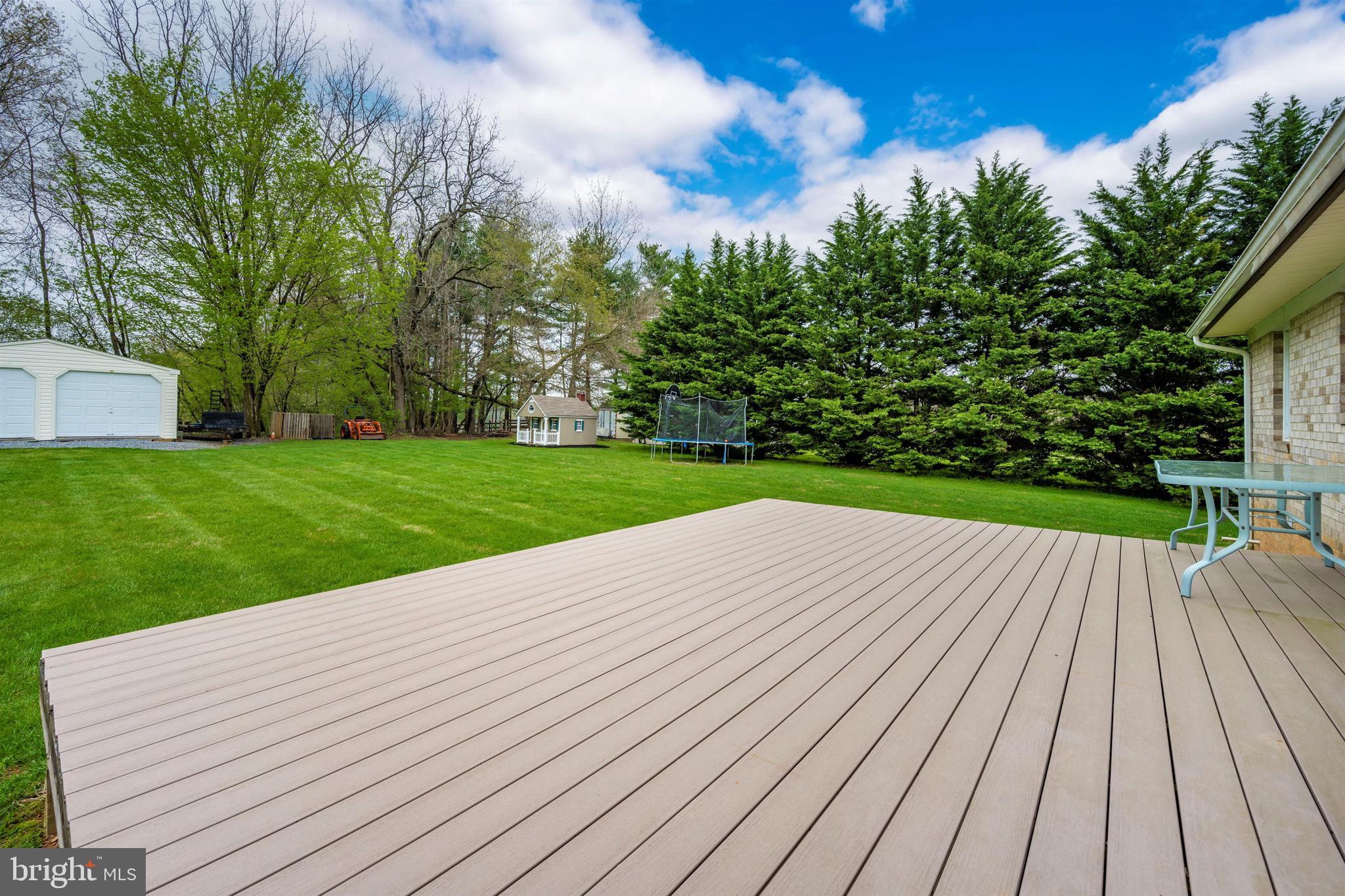 1023 St Michaels Road Mount Airy, MD 21771 - Photo 45 of 76 Trex Deck