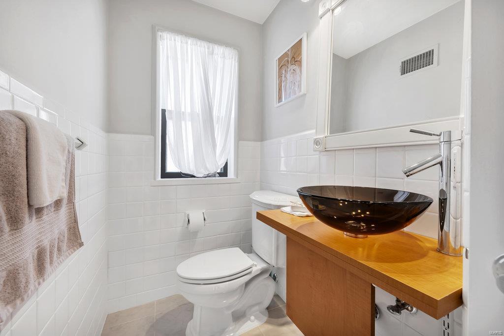 7520 Wydown Boulevard, Unit 2W Clayton, MO 63105 - Photo 13 of 29