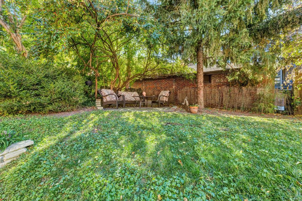 7520 Wydown Boulevard, Unit 2W Clayton, MO 63105 - Photo 20 of 29