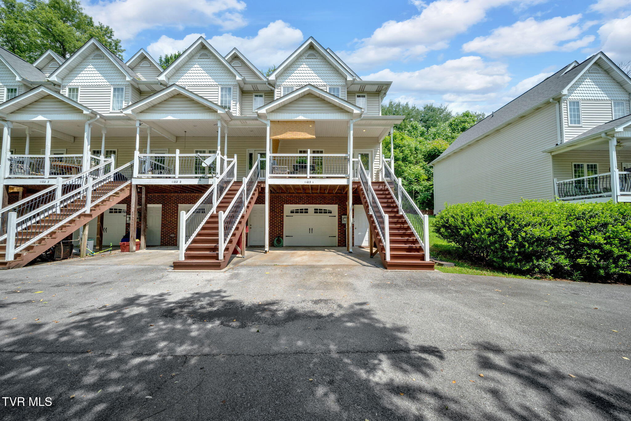 1102 Cherokee Road, Unit 1 Johnson City, TN 37604 - Photo 1 of 41 1-web-or-mls-DSC03268