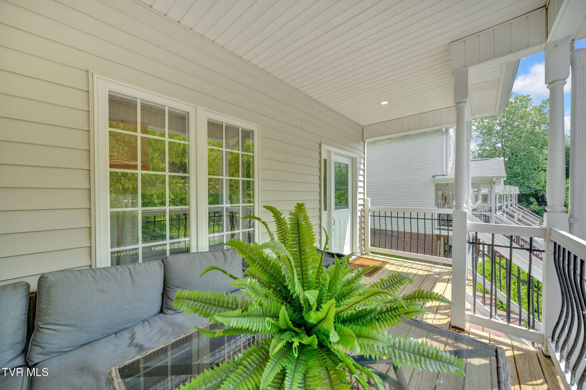 1102 Cherokee Road, Unit 1 Johnson City, TN 37604 - Photo 6 of 41 15-web-or-mls-DSC03277