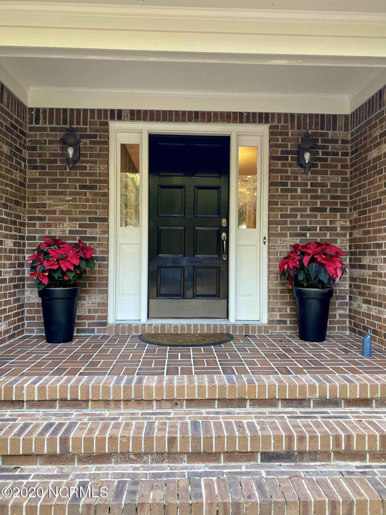 170 Goose Neck Road West Rocky Point, NC 28457 - Photo 6 of 46 Covered front entry