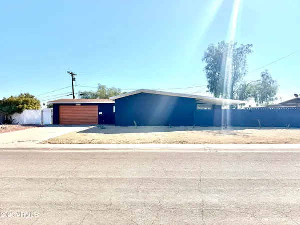 $1,750 | 6575 West Medlock Drive, Glendale, AZ 85301