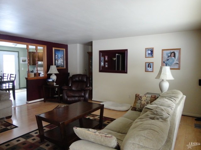 8819 Seiler Road New Haven, IN 46774 - Photo 5 of 30 Gallery Image 5