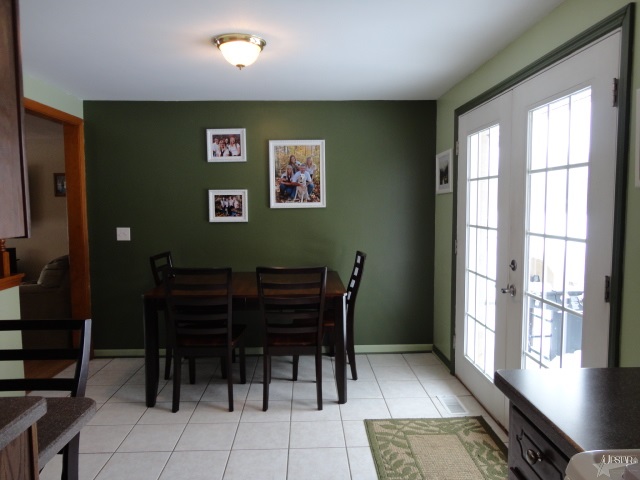 8819 Seiler Road New Haven, IN 46774 - Photo 9 of 30 Gallery Image 9