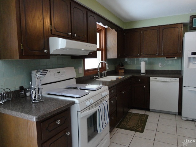 8819 Seiler Road New Haven, IN 46774 - Photo 10 of 30 Gallery Image 10