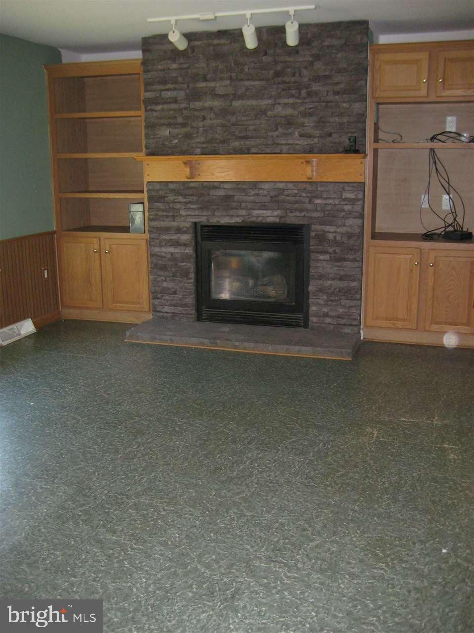 5631 Stormy Hill Road Spring Grove, PA 17362 - Photo 3 of 31