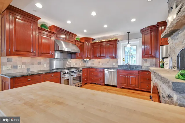 $2,099,000 | 97 South Kemp Road, Kutztown, PA 19530