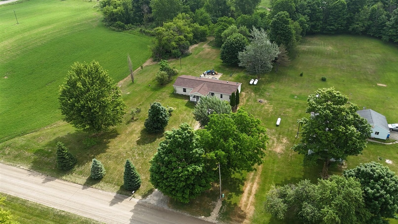 4891 North Kelso Road North Adams, MI 49262 - Photo 38 of 46