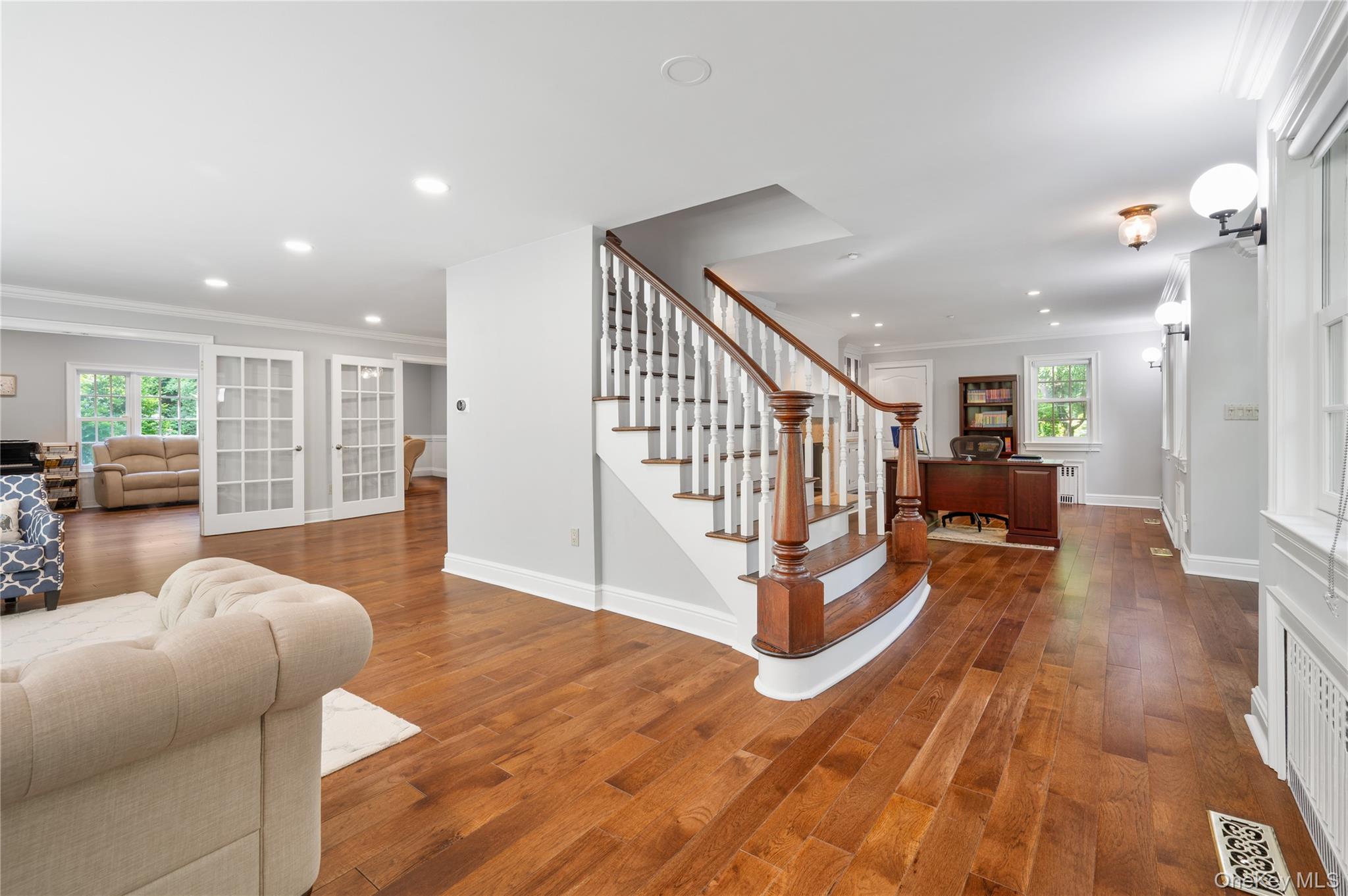 22 Crane Road Scarsdale, NY 10583 - Photo 2 of 32 Gorgeous Brazillian hardwood floors run throughout the first floor.