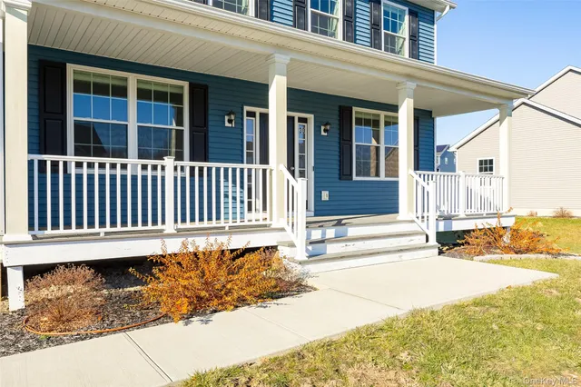 $675,000 | 30 Kensington Lane, Poughkeepsie, NY 12603