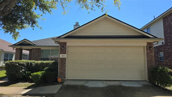 $1,950 | 1823 Creegan Park Court, Houston, TX 77047