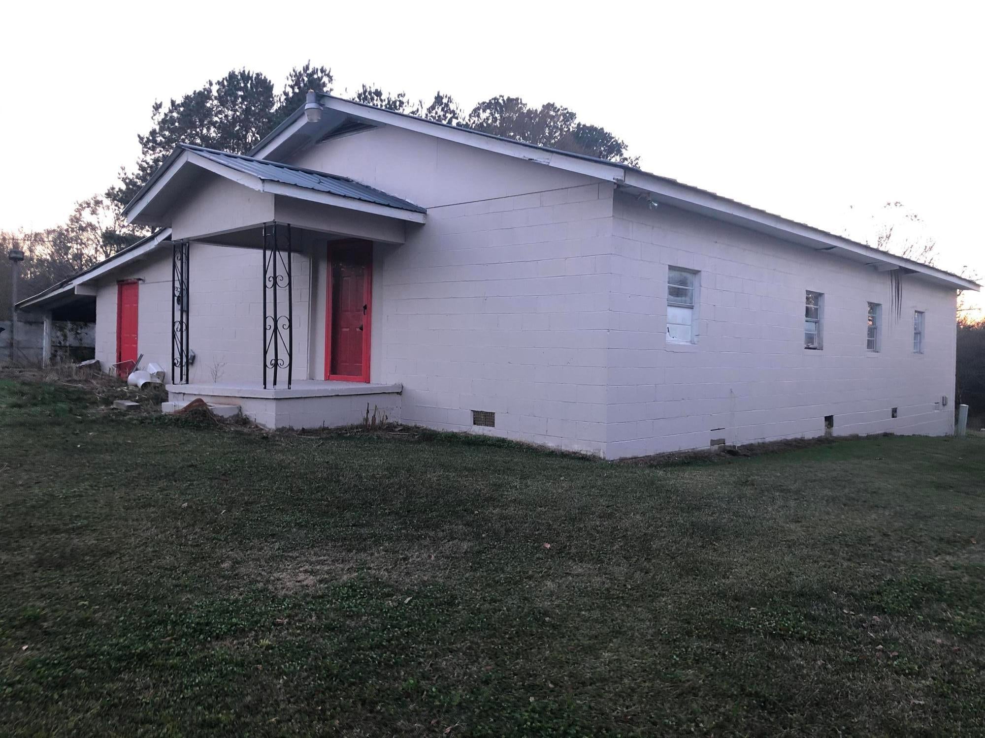 2209 Pearson Chapel Road Alexander City, AL 35010 - Photo 1 of 1 Gallery Image 1
