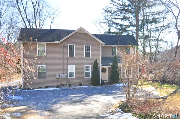$2,000 | 48 Claire Hill Road, Unit B, Burlington, CT 06013