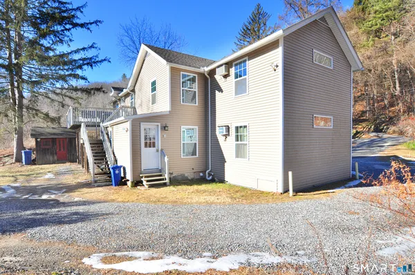 $2,000 | 48 Claire Hill Road, Unit B, Burlington, CT 06013