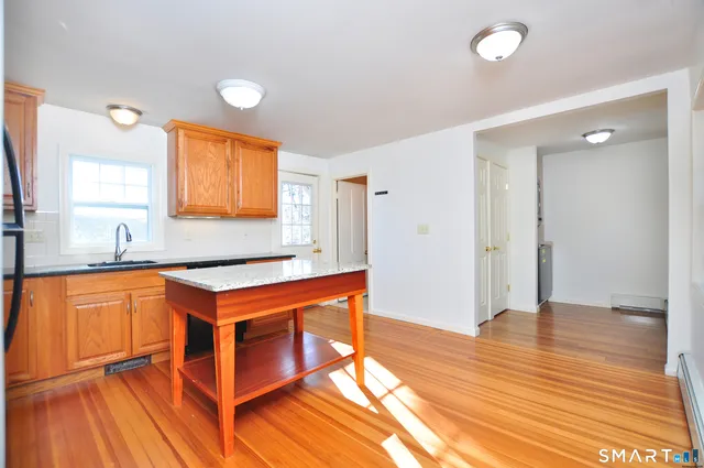 $2,000 | 48 Claire Hill Road, Unit B, Burlington, CT 06013