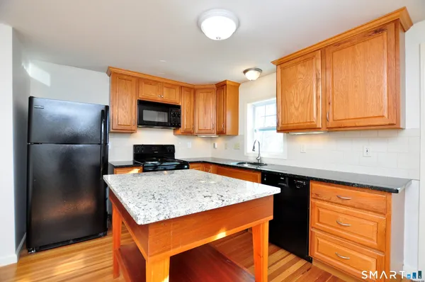 $2,000 | 48 Claire Hill Road, Unit B, Burlington, CT 06013
