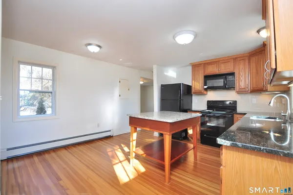 $2,000 | 48 Claire Hill Road, Unit B, Burlington, CT 06013
