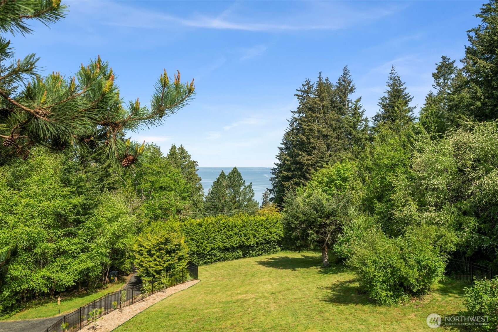 532 Whitecap Road Bellingham, WA 98229 - Photo 4 of 39