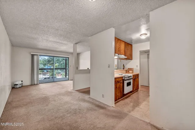 $165,000 | 2955 Lakeside Drive, Unit 203, Reno, NV 89509