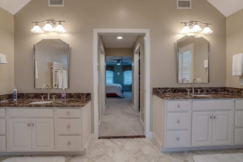 114 French Farm Road North Andover, MA 01845 - Photo 25 of 40 Gallery Image 25