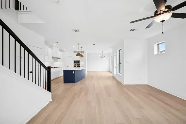 $349,000 | 917 Almond Blossom Circle, Crowley, TX 76036