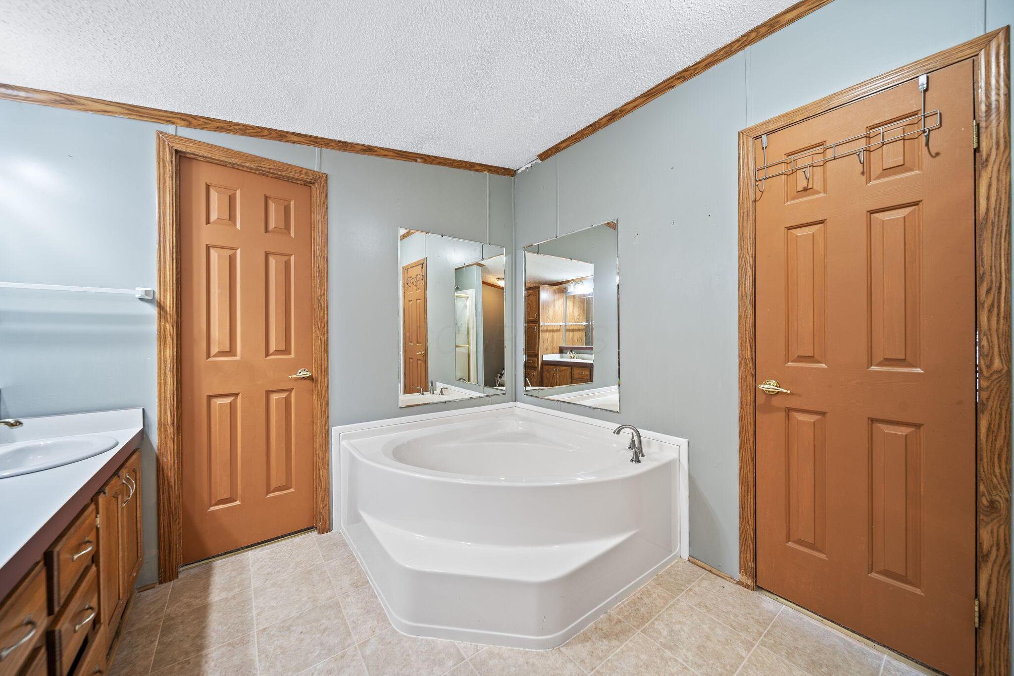 320 Hough Road Chillicothe, OH 45601 - Photo 25 of 37 26-web-or-mls-A7408525