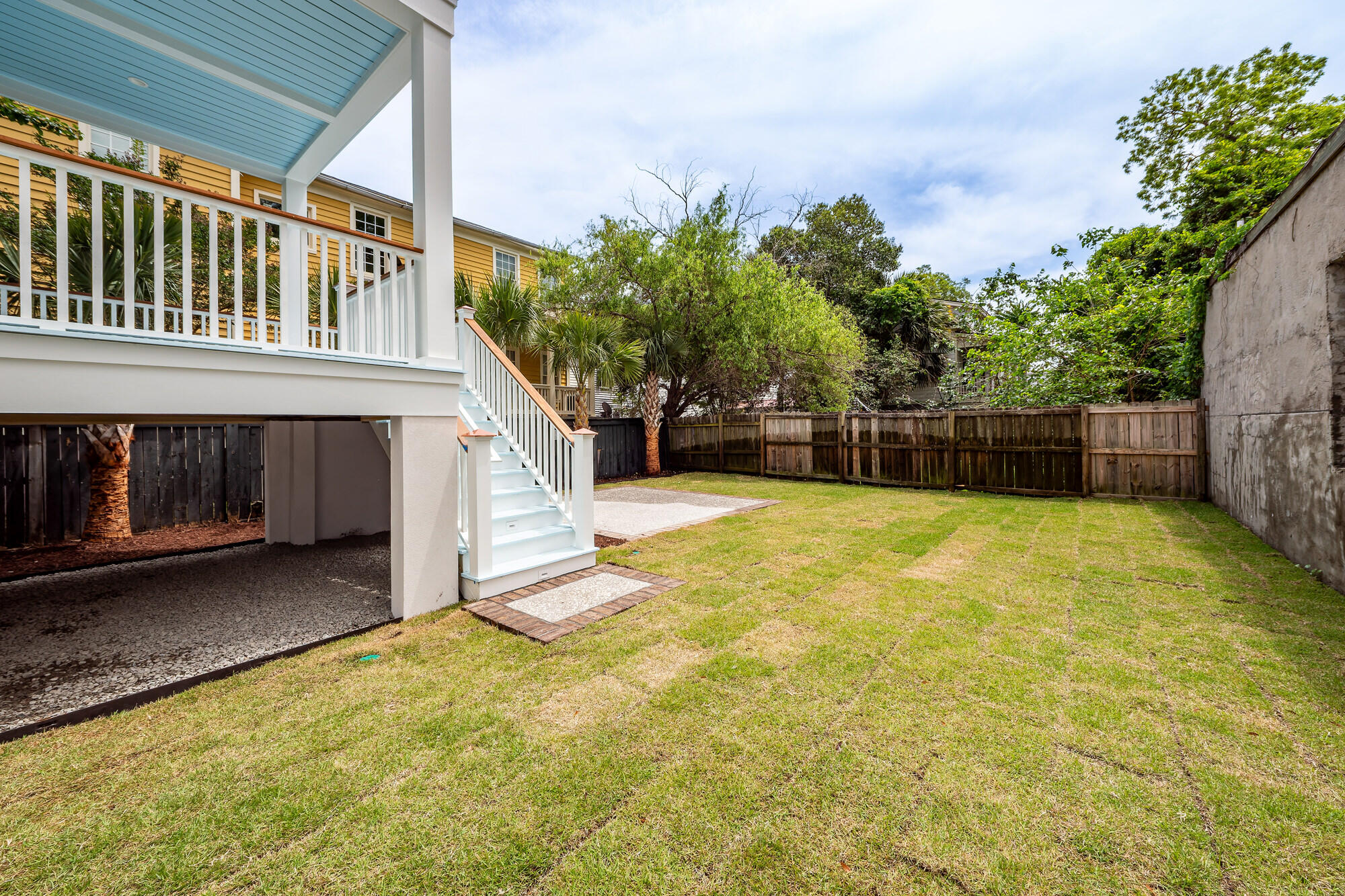41 Amherst Street Charleston, SC 29403 - Photo 24 of 32 54