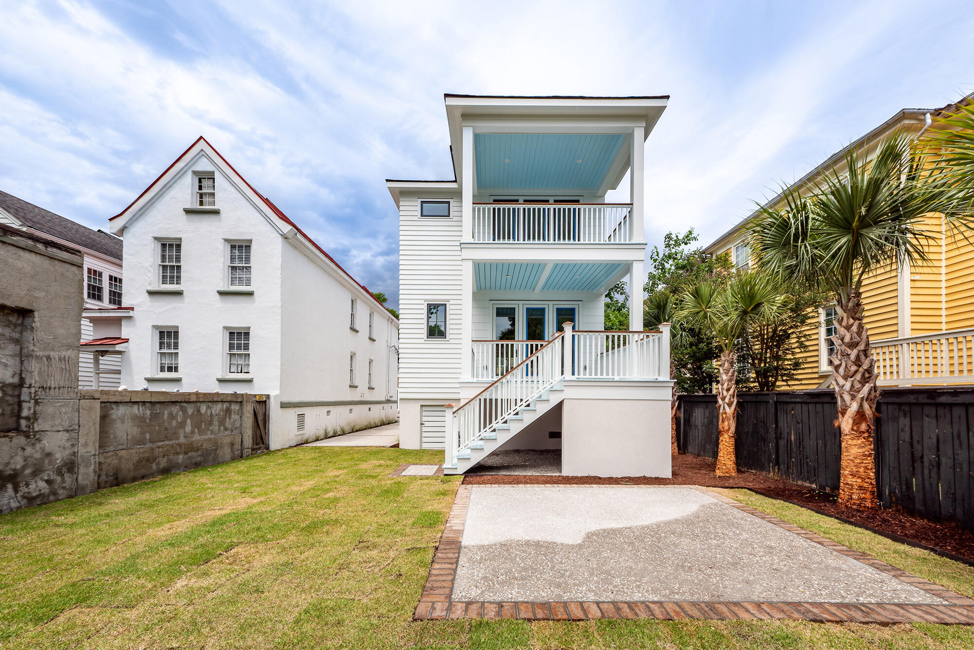 41 Amherst Street Charleston, SC 29403 - Photo 25 of 32 55