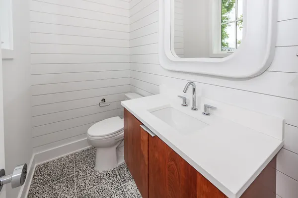 $5,750 | 41 Amherst Street, Charleston, SC 29403