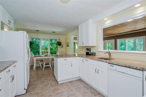 11 Fox Run Road Sudbury, MA 01776 - Photo 8 of 28