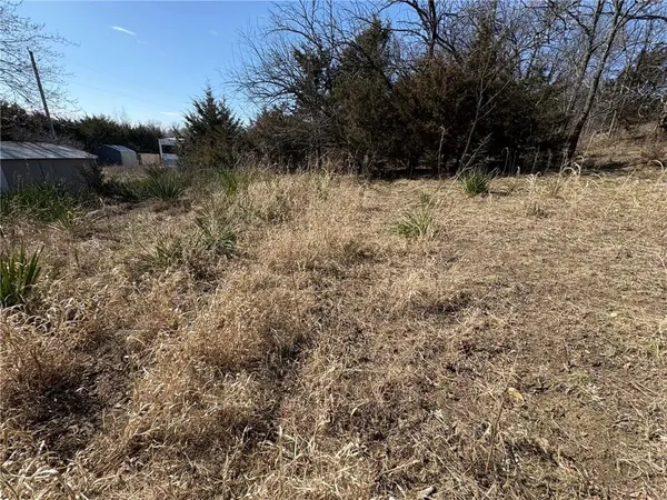 $6,500 | 38 Cedar Drive, Linn Valley, KS 66040