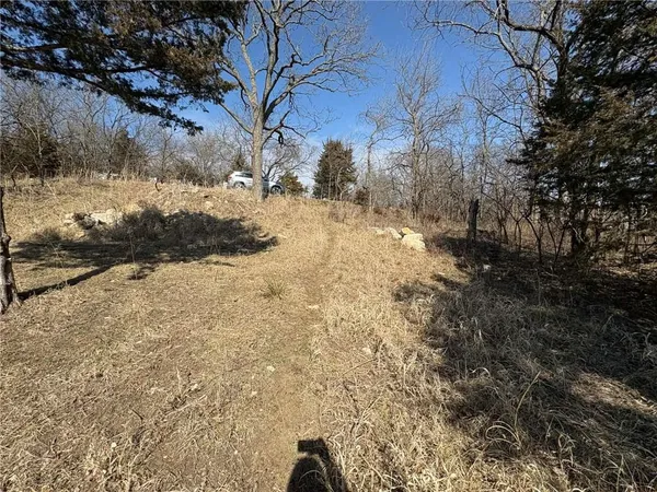 $6,500 | 38 Cedar Drive, Linn Valley, KS 66040