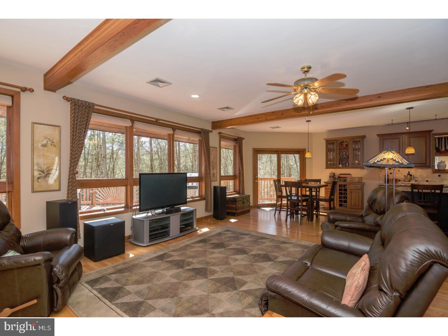 332 Cafferty Road Pipersville, PA 18947 - Photo 6 of 25 Great Room