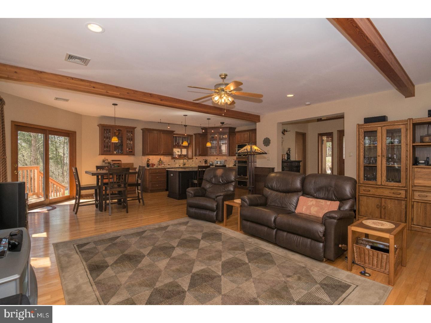 332 Cafferty Road Pipersville, PA 18947 - Photo 7 of 25 Great Room