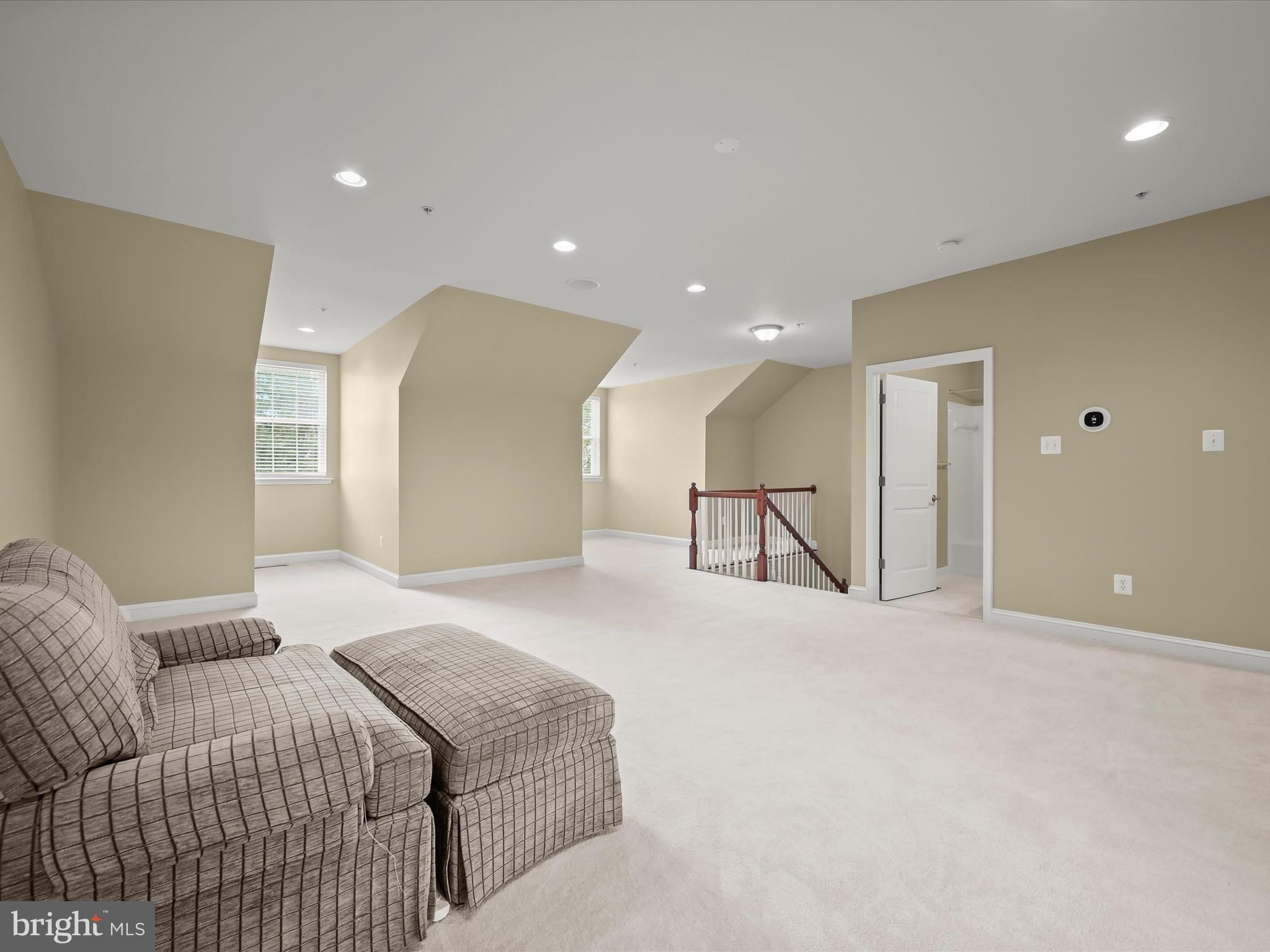 5769 Richards Valley Road Ellicott City, MD 21043 - Photo 53 of 76 Top level