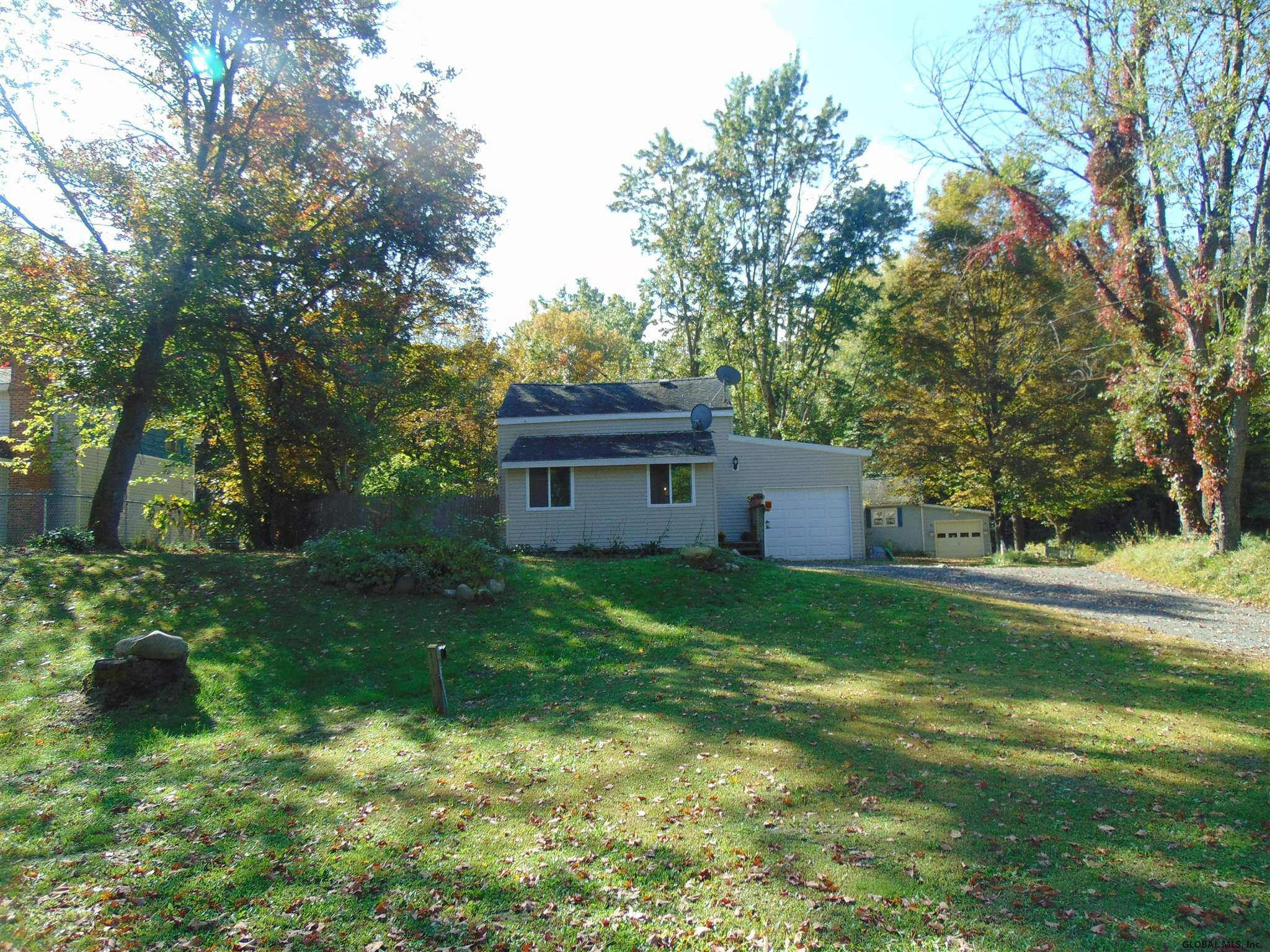 94 Plank Road Poestenkill, NY 12140 - Photo 16 of 19 Photo 16