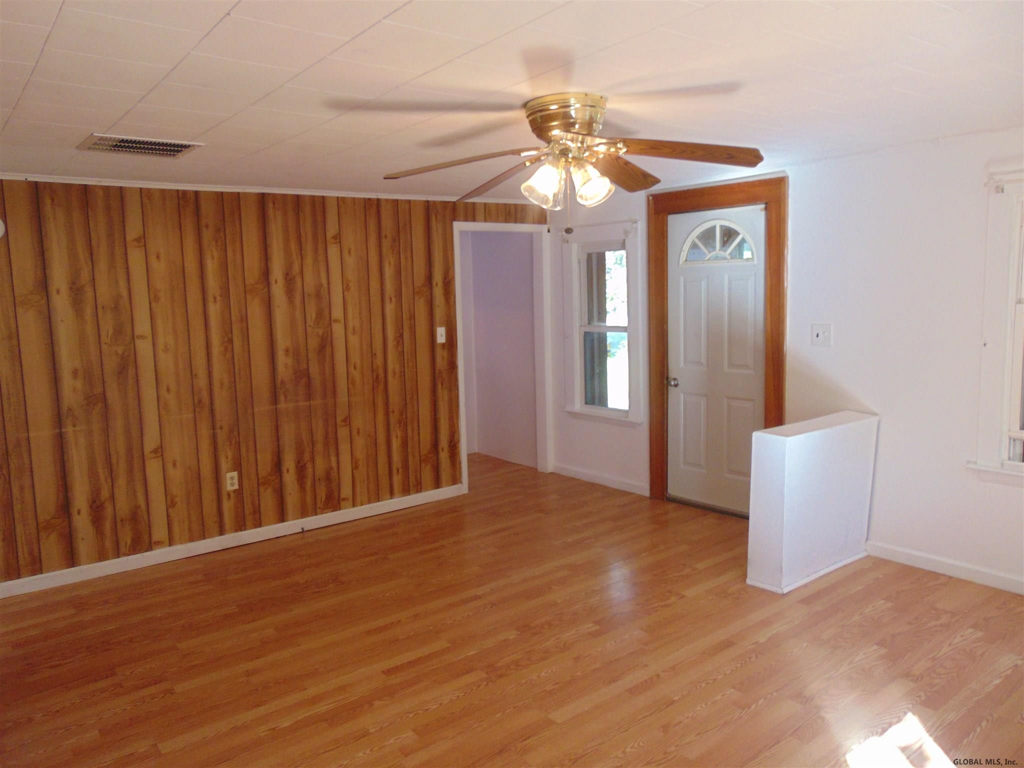 94 Plank Road Poestenkill, NY 12140 - Photo 4 of 19 Photo 4