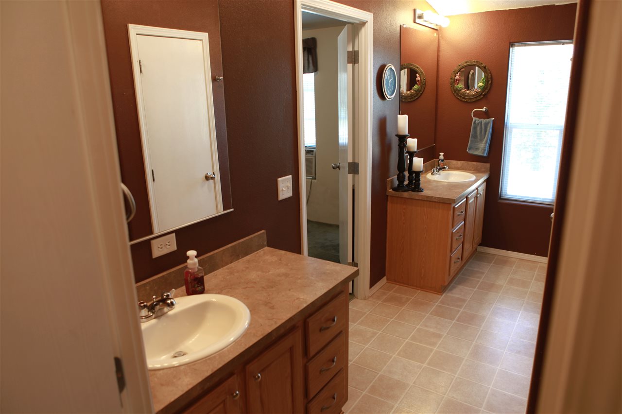 20411 South Harrison Road Edwall, WA 99008 - Photo 9 of 20
