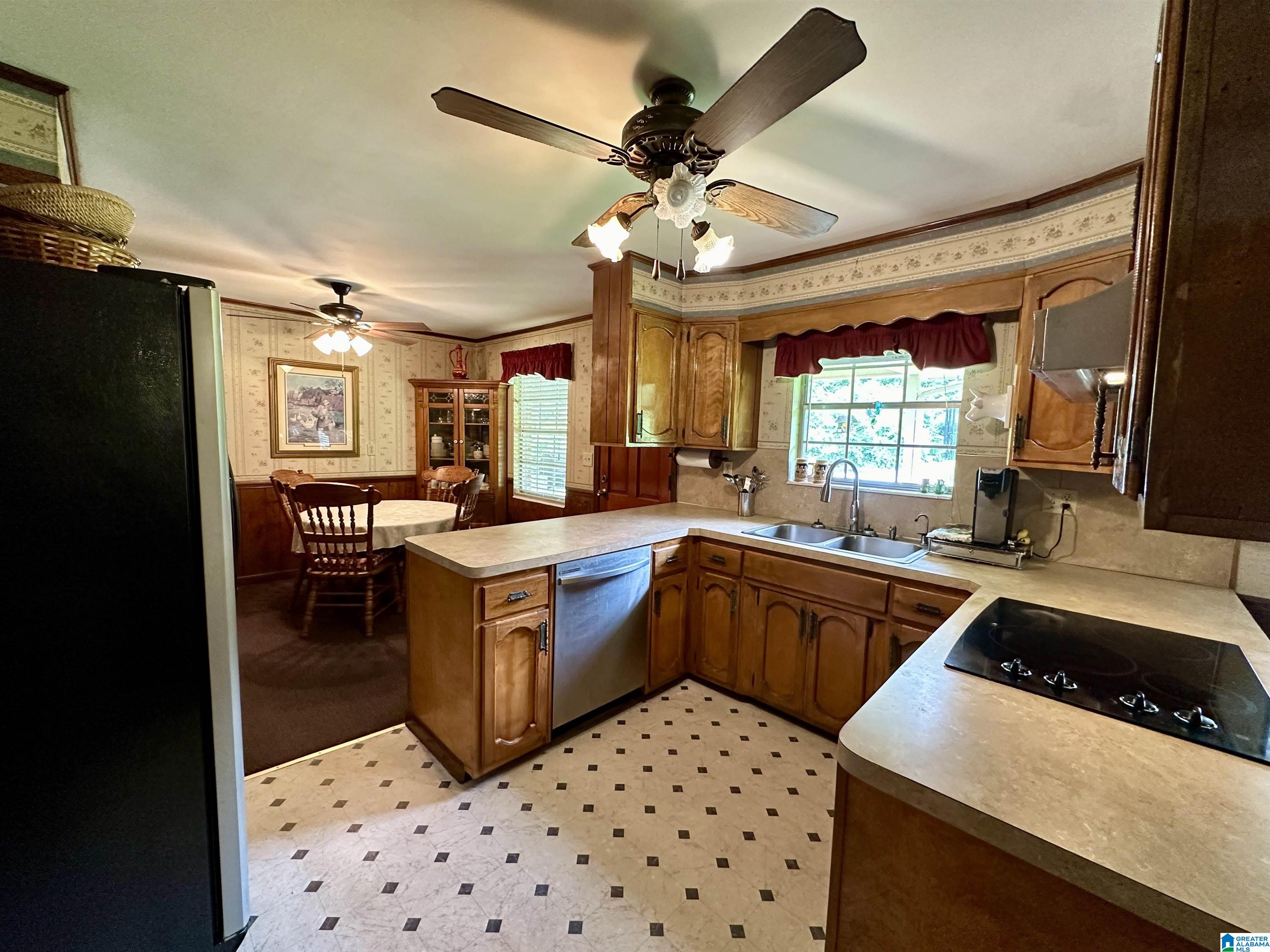 1221 Hueytown Road Bessemer, AL 35023 - Photo 20 of 48
