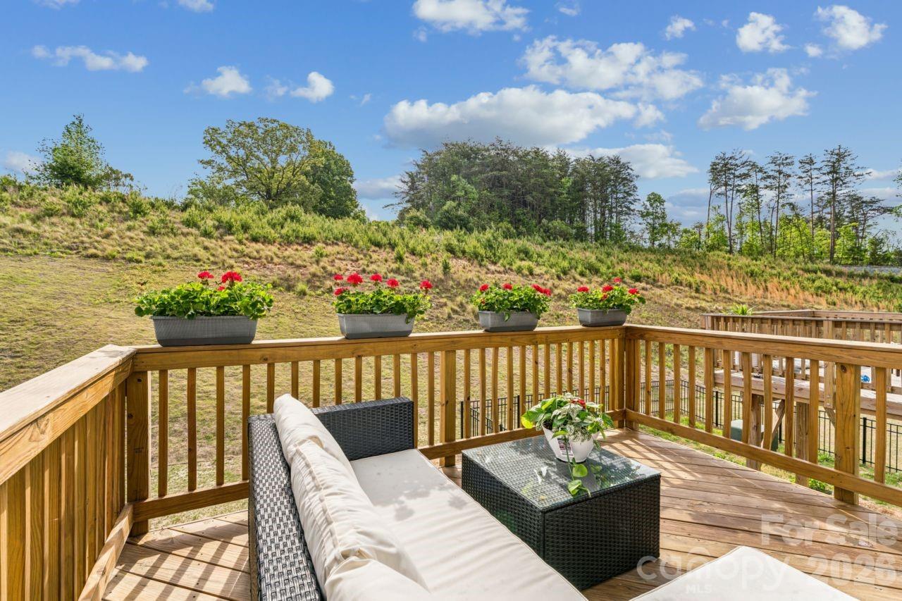 2050 Dornoch Road Tega Cay, SC 29708 - Photo 23 of 29
